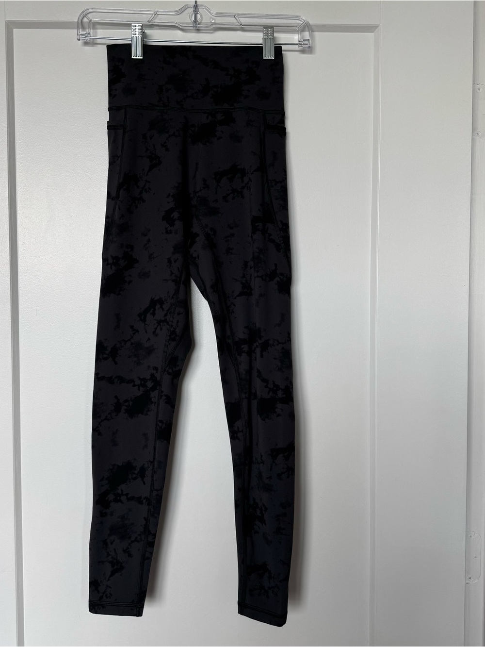 LSKD Fusion Ultra High-Rise Full Length Legging Pockets Black Tie Dye